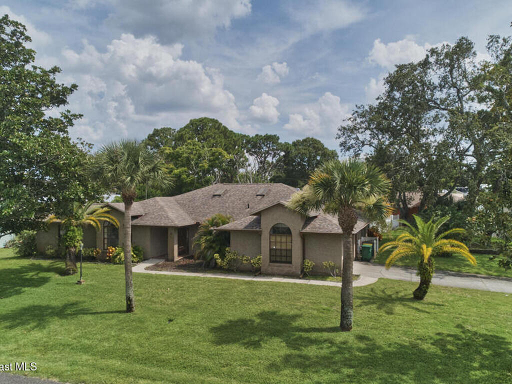 672 Altura Drive, Cocoa, FL 32927