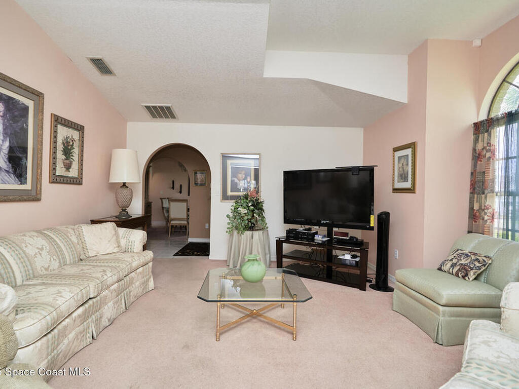 672 Altura Drive, Cocoa, FL 32927