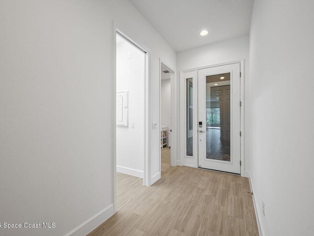 3168 Avalonia Drive, Melbourne, FL 32940