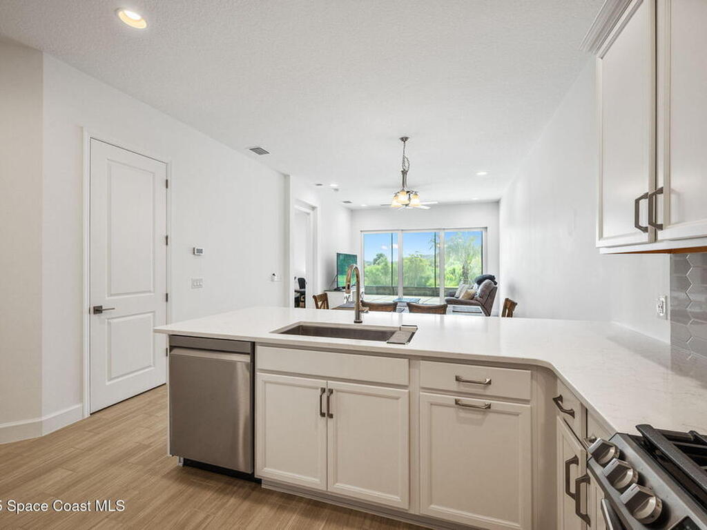 3168 Avalonia Drive, Melbourne, FL 32940