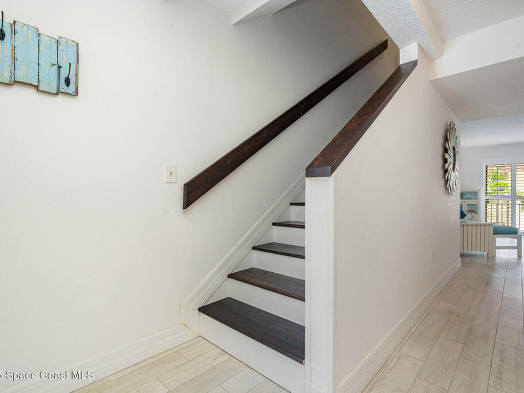 180 Paradise Boulevard, Melbourne, FL 32903