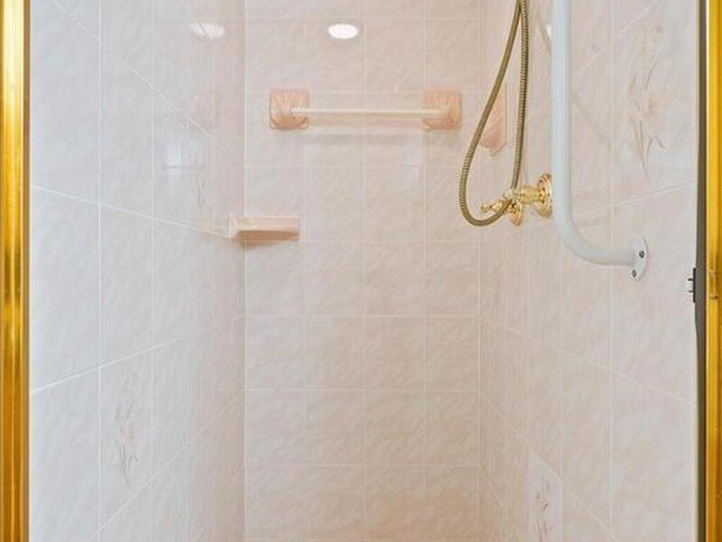 2725 N Hwy A1a, Indialantic, FL 32903