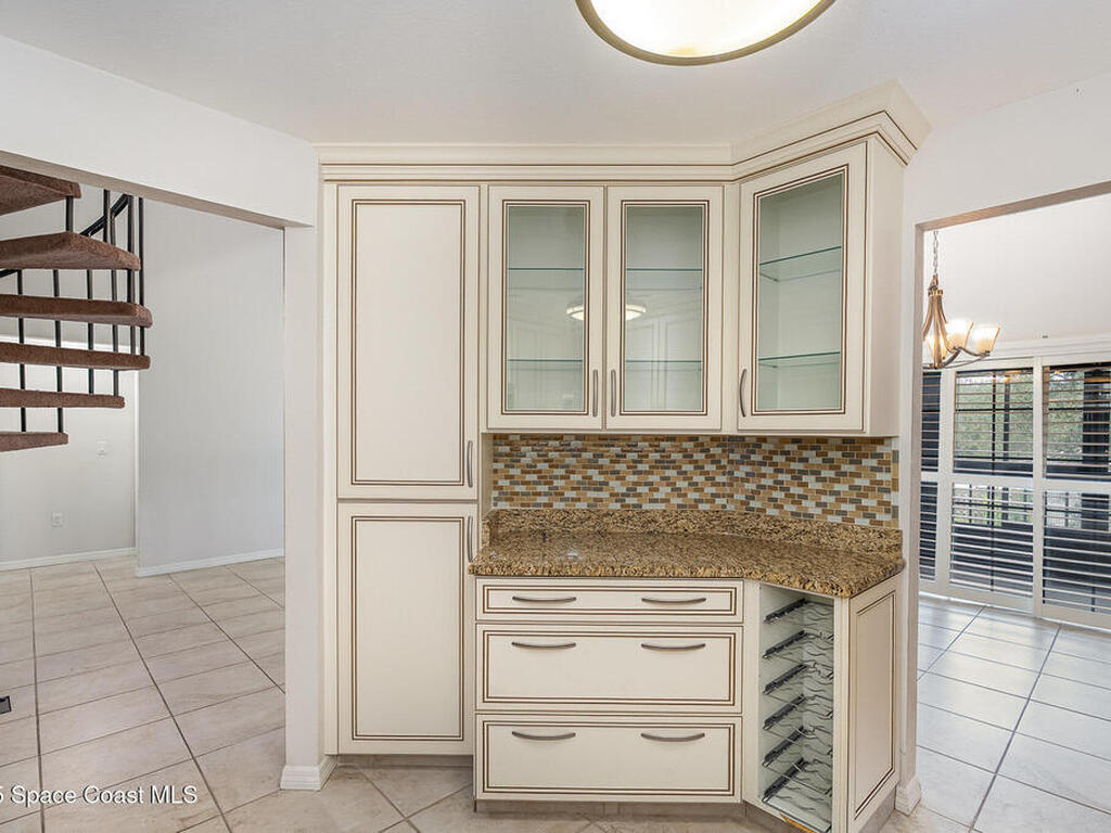 695 Greenwood Manor Circle, West Melbourne, FL 32904