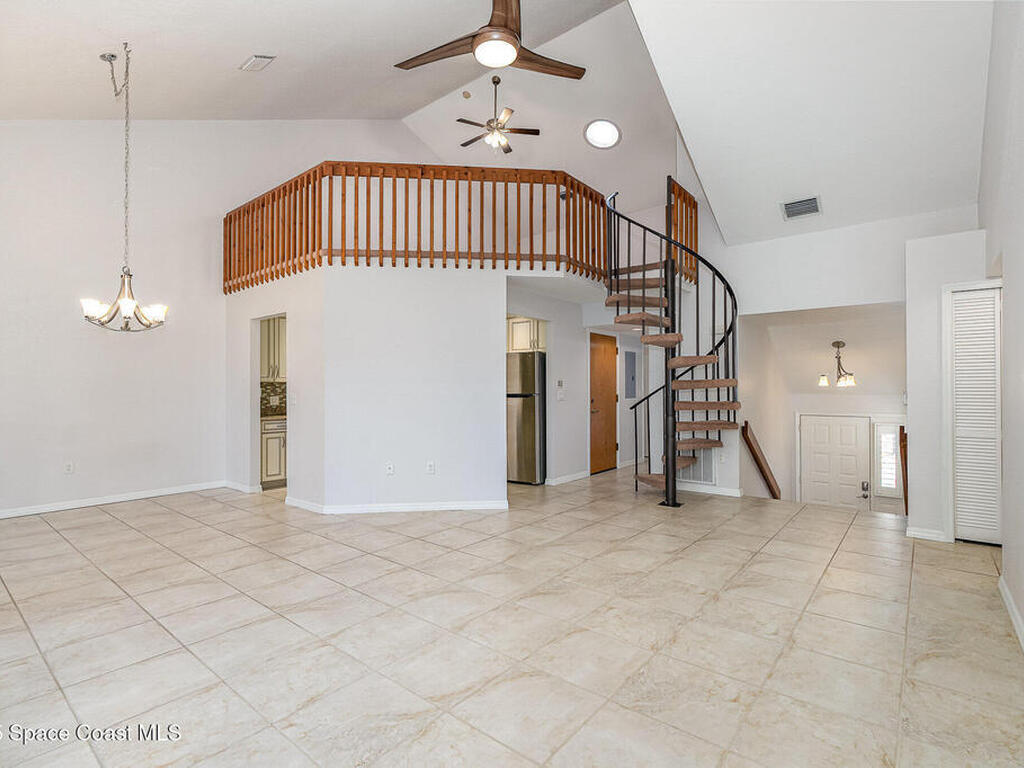 695 Greenwood Manor Circle, West Melbourne, FL 32904