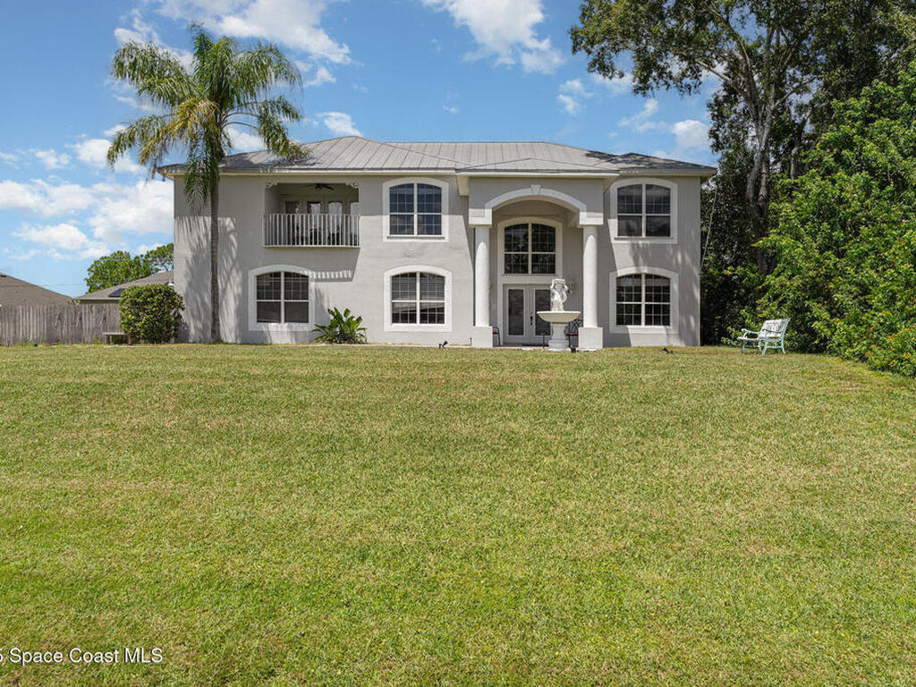 2600 Diane Avenue, Palm Bay, FL 32909