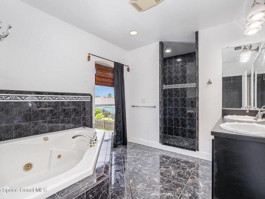 2600 Diane Avenue, Palm Bay, FL 32909