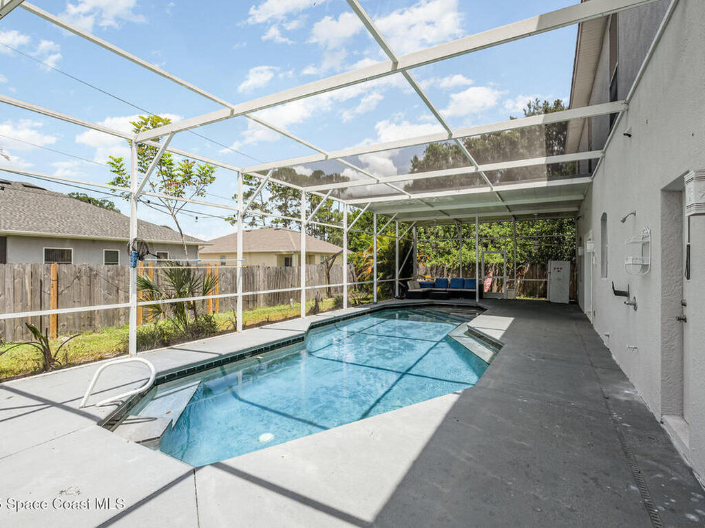 2600 Diane Avenue, Palm Bay, FL 32909