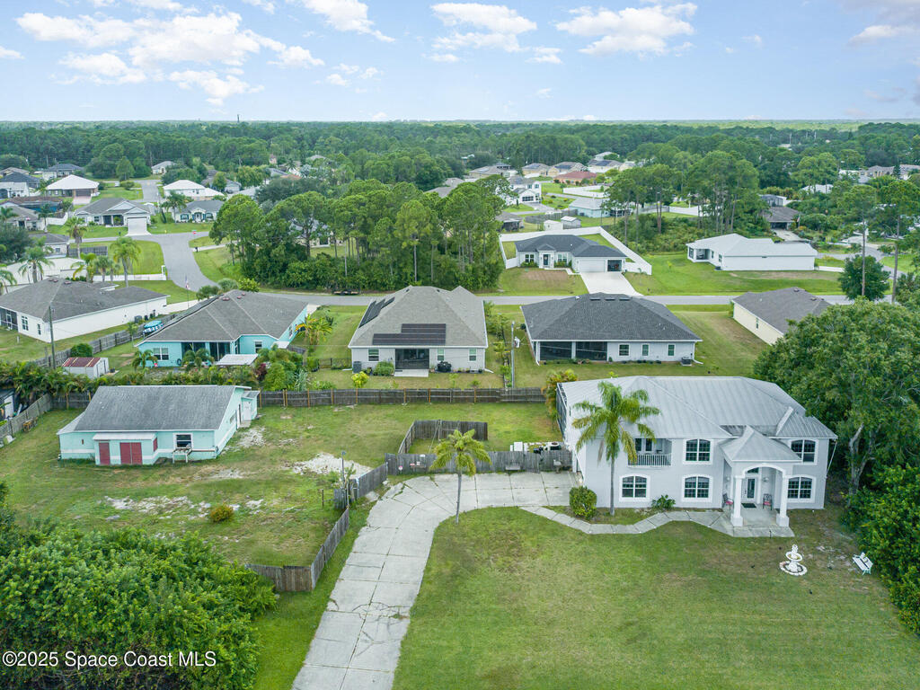 2600 Diane Avenue, Palm Bay, FL 32909