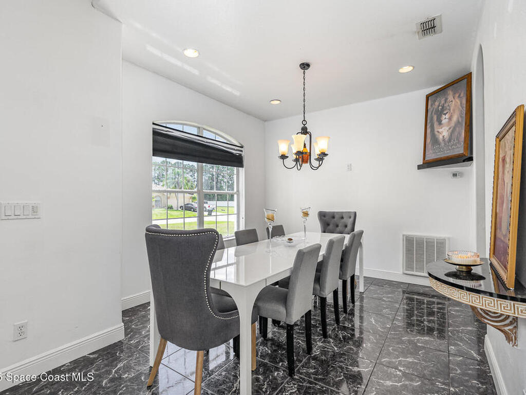 2600 Diane Avenue, Palm Bay, FL 32909