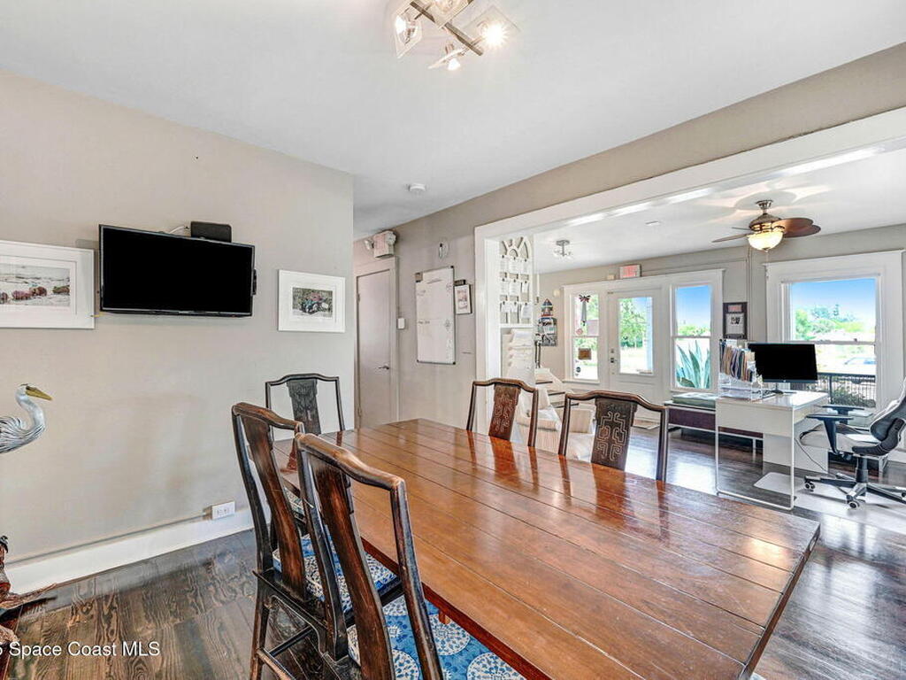 233 E New Haven Avenue, Melbourne, FL 32901