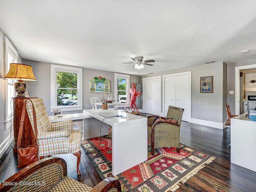 233 E New Haven Avenue, Melbourne, FL 32901