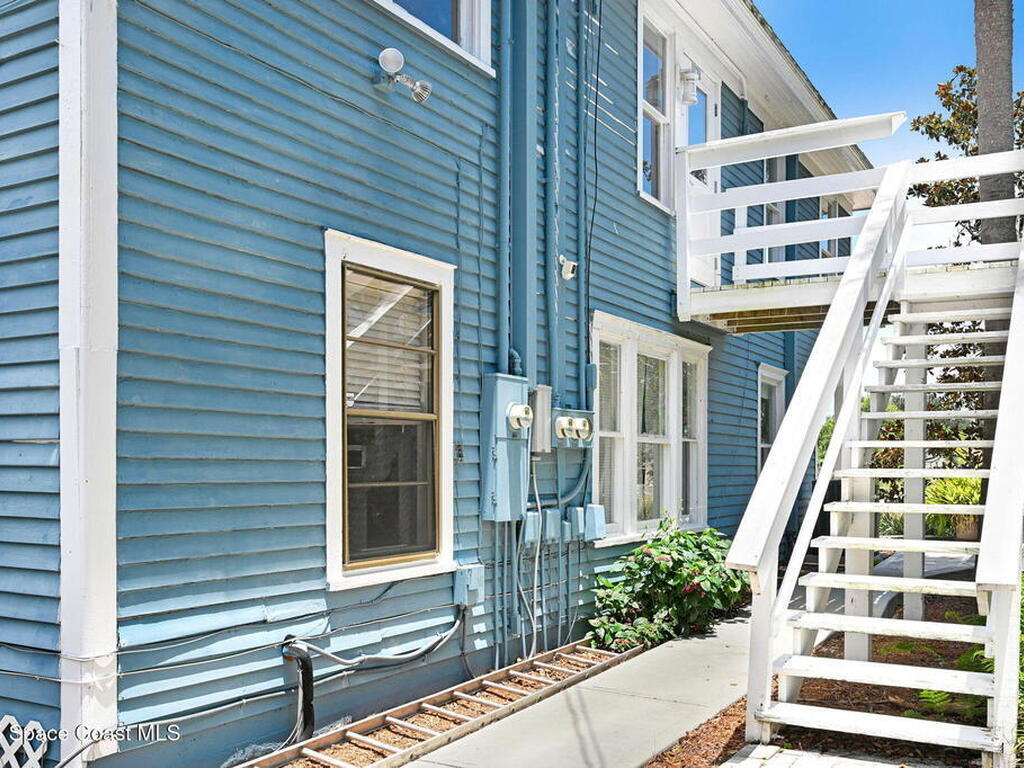 233 E New Haven Avenue, Melbourne, FL 32901