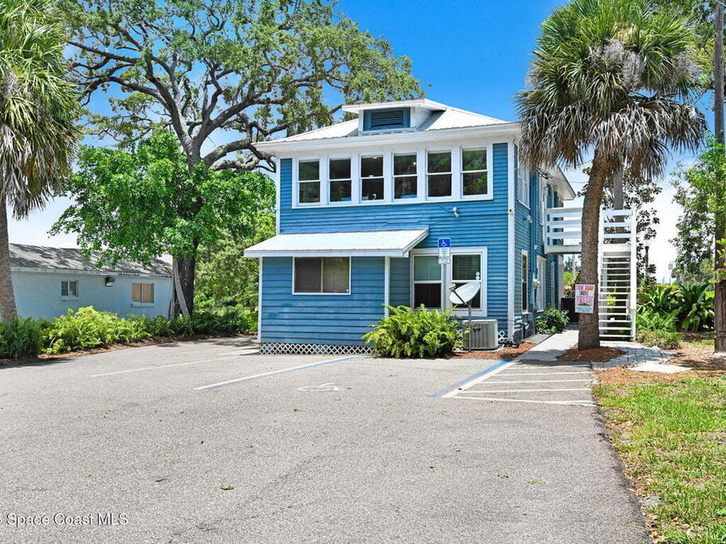 233 E New Haven Avenue, Melbourne, FL 32901