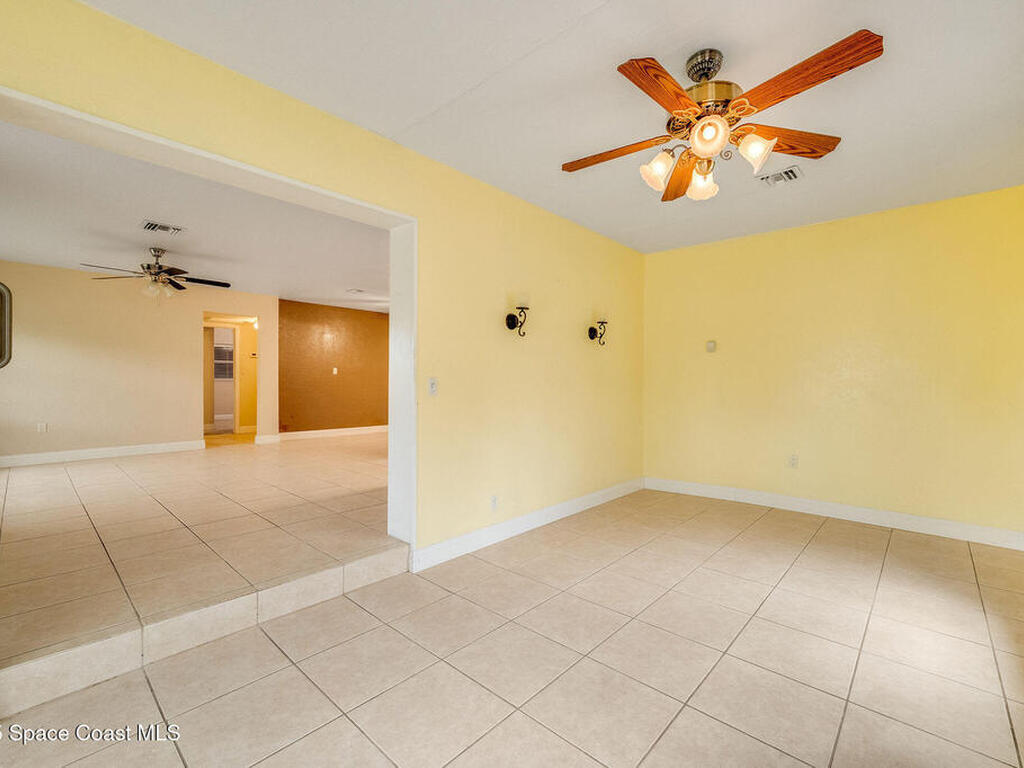 421 4th Street, Merritt Island, FL 32953