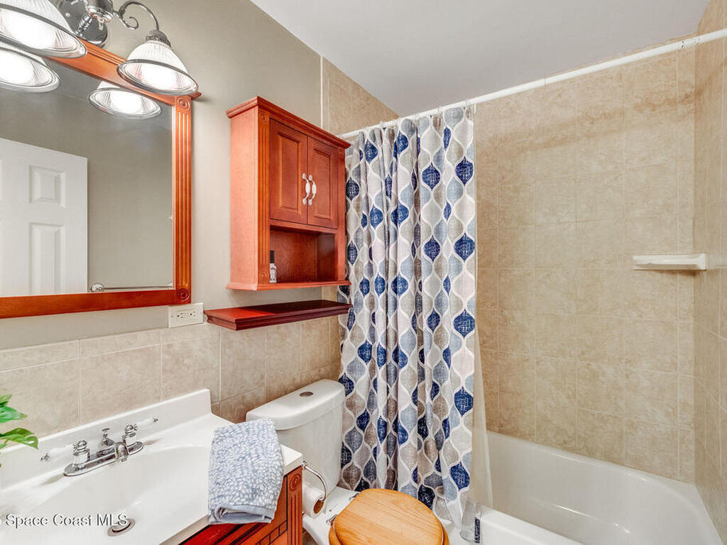 421 4th Street, Merritt Island, FL 32953