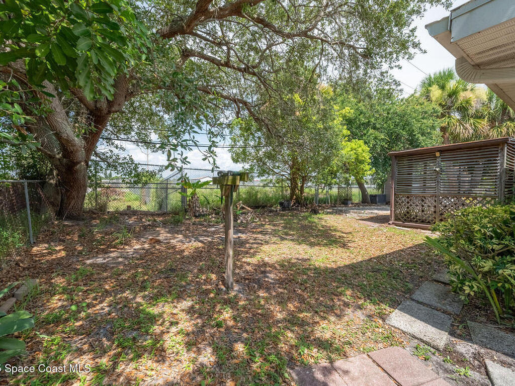 421 4th Street, Merritt Island, FL 32953