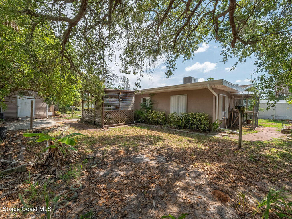 421 4th Street, Merritt Island, FL 32953