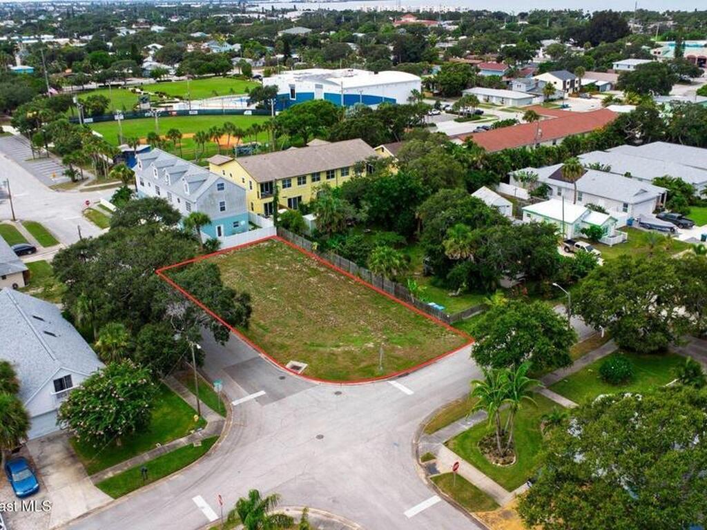 337 Madison Avenue, Cape Canaveral, FL 32920