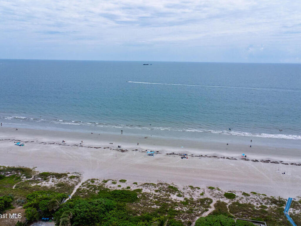 337 Madison Avenue, Cape Canaveral, FL 32920