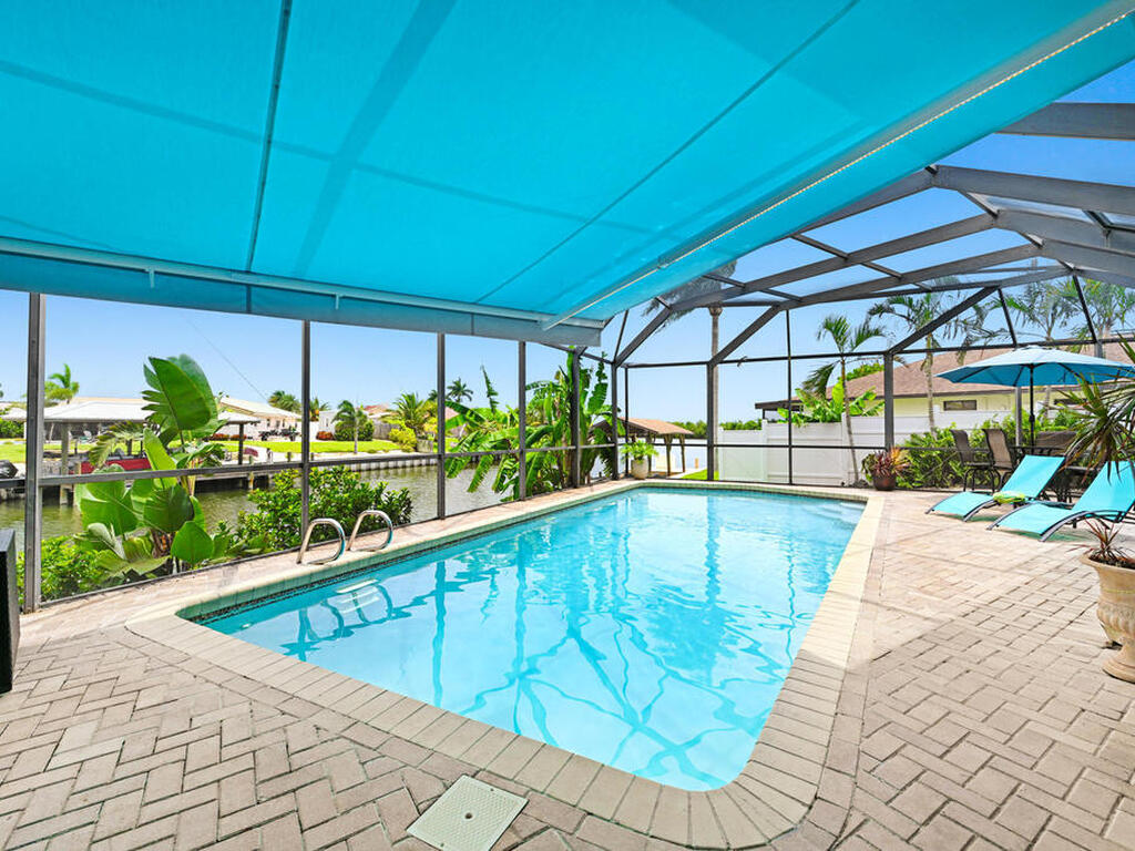 1585 Sykes Creek Drive, Merritt Island, FL 32953