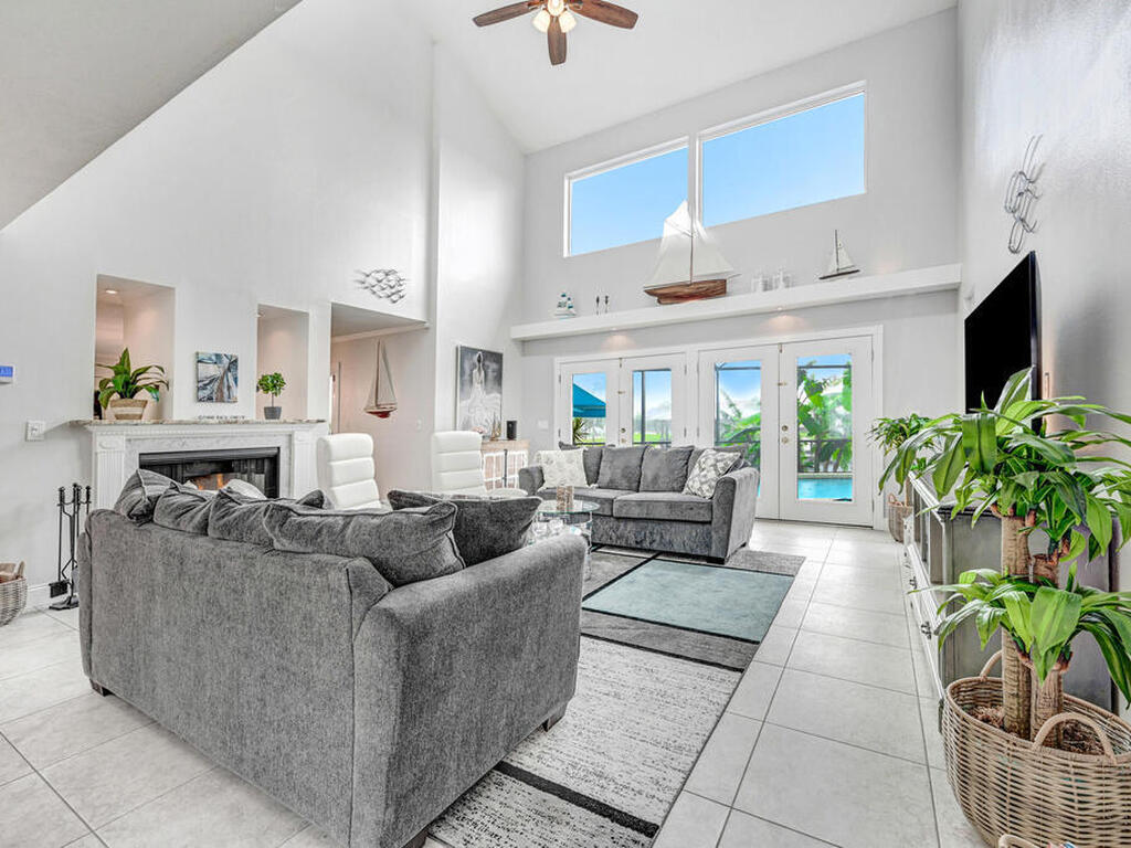 1585 Sykes Creek Drive, Merritt Island, FL 32953