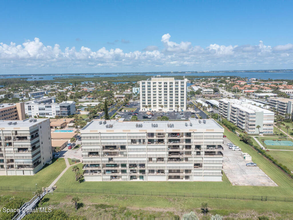 1830 N Atlantic Avenue, Cocoa Beach, FL 32931