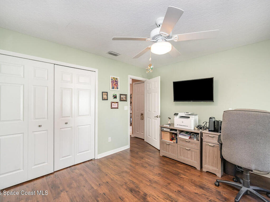 725 Pine Island Drive, Melbourne, FL 32940