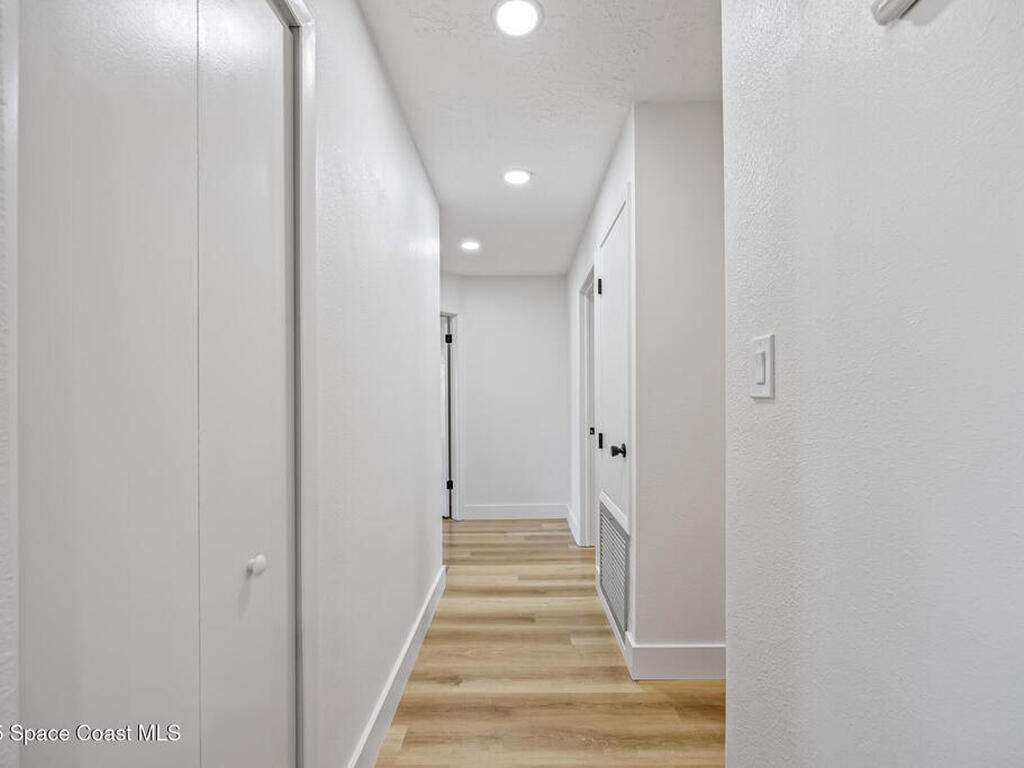 725 Venetian Way, Merritt Island, FL 32953