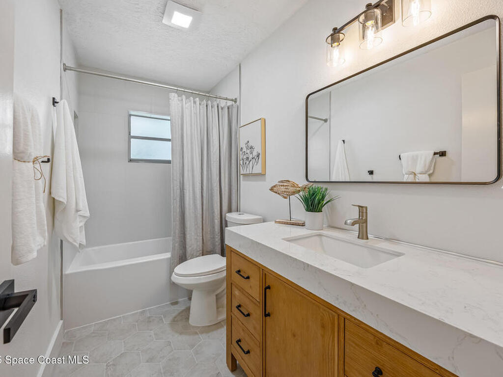 725 Venetian Way, Merritt Island, FL 32953