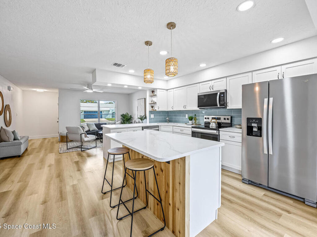 725 Venetian Way, Merritt Island, FL 32953