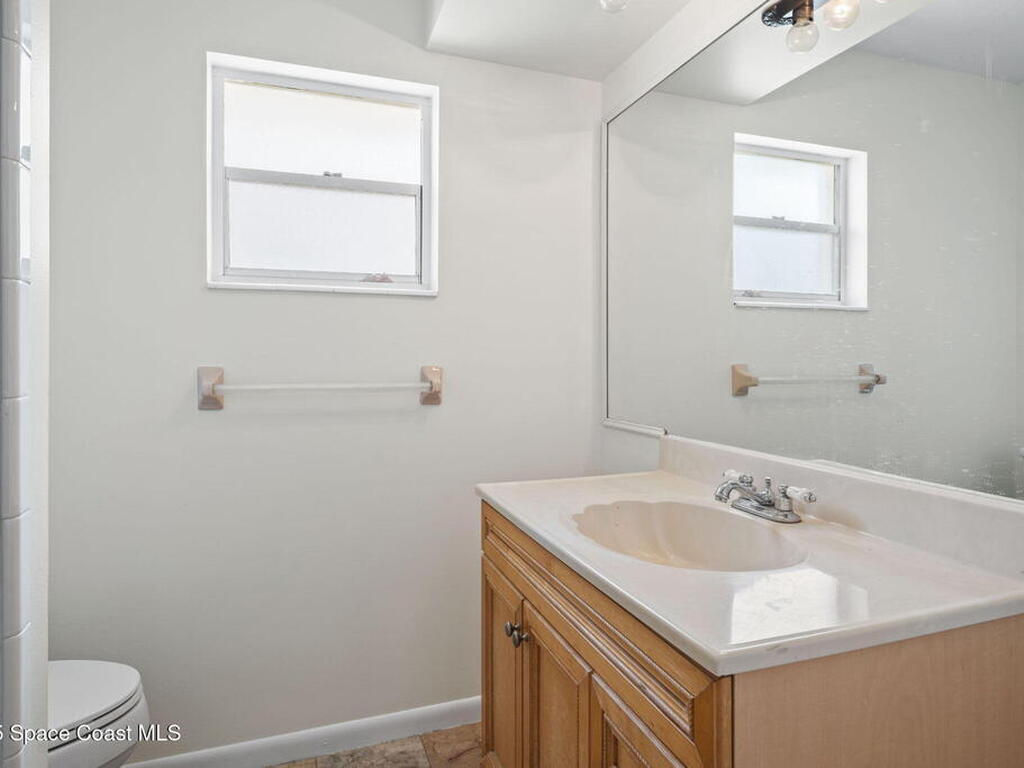 527 Wilson Avenue, Satellite Beach, FL 32937