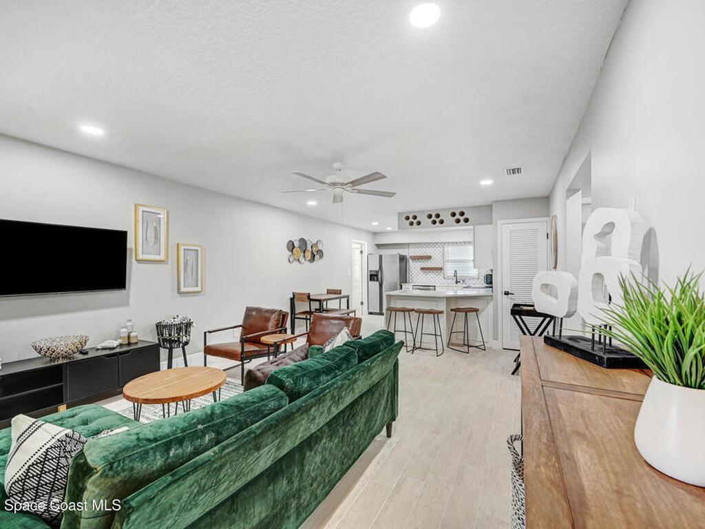 527 Wilson Avenue, Satellite Beach, FL 32937