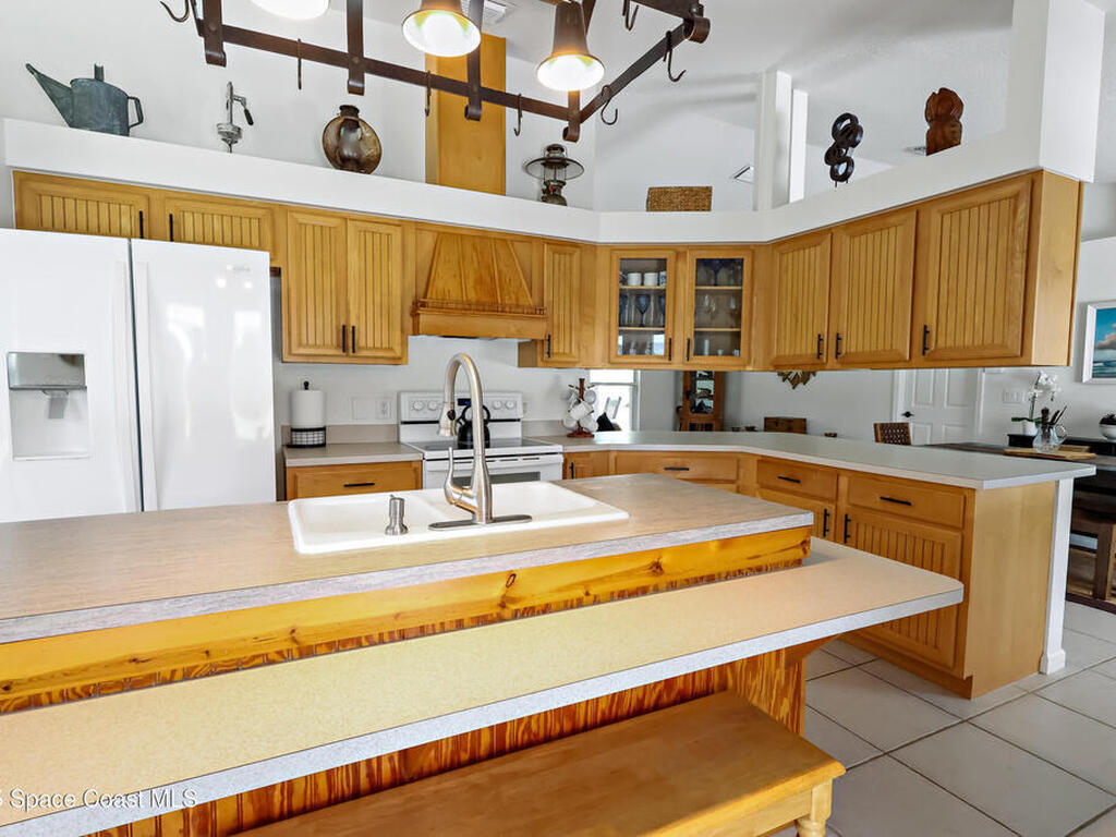 12050 138th Avenue, Fellsmere, FL 32948