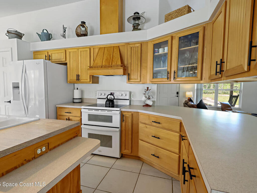 12050 138th Avenue, Fellsmere, FL 32948