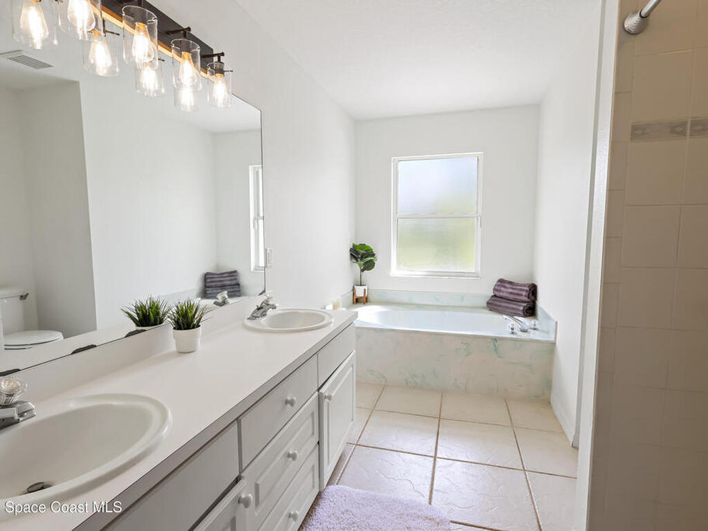 12050 138th Avenue, Fellsmere, FL 32948