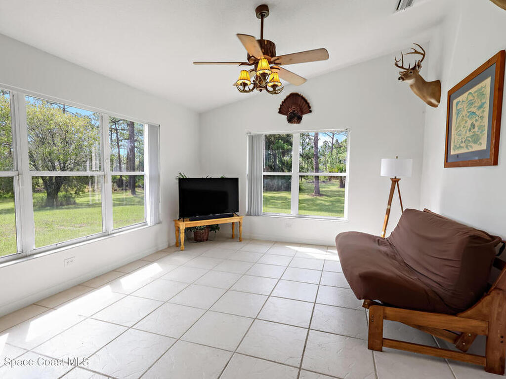 12050 138th Avenue, Fellsmere, FL 32948