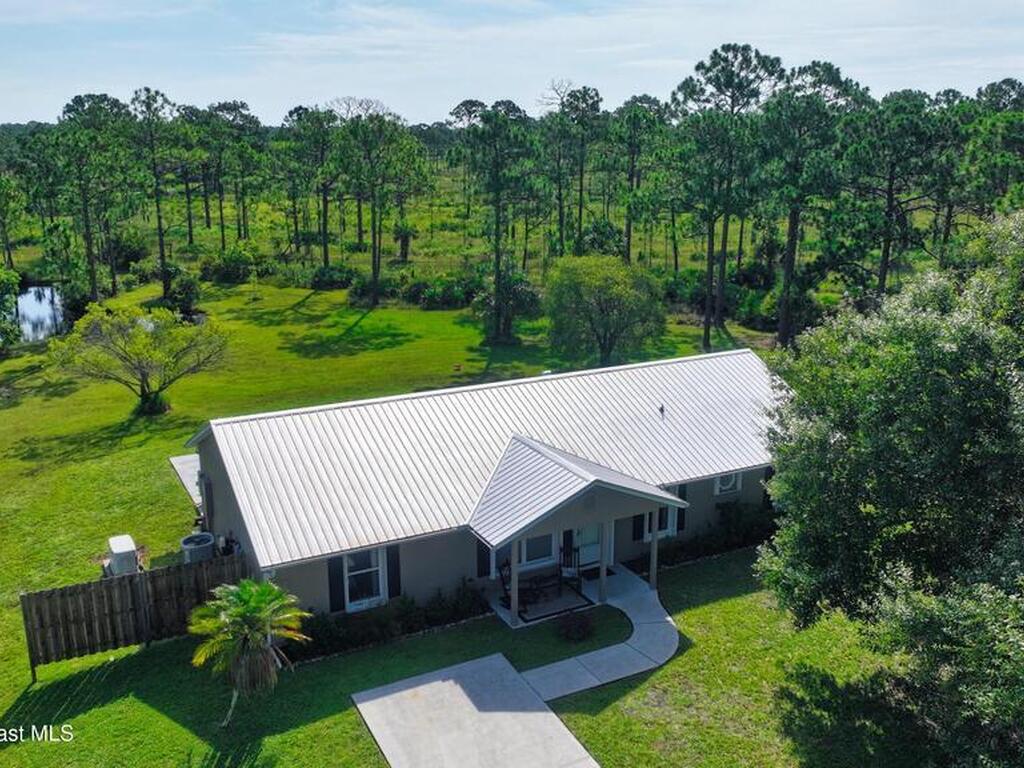 12050 138th Avenue, Fellsmere, FL 32948