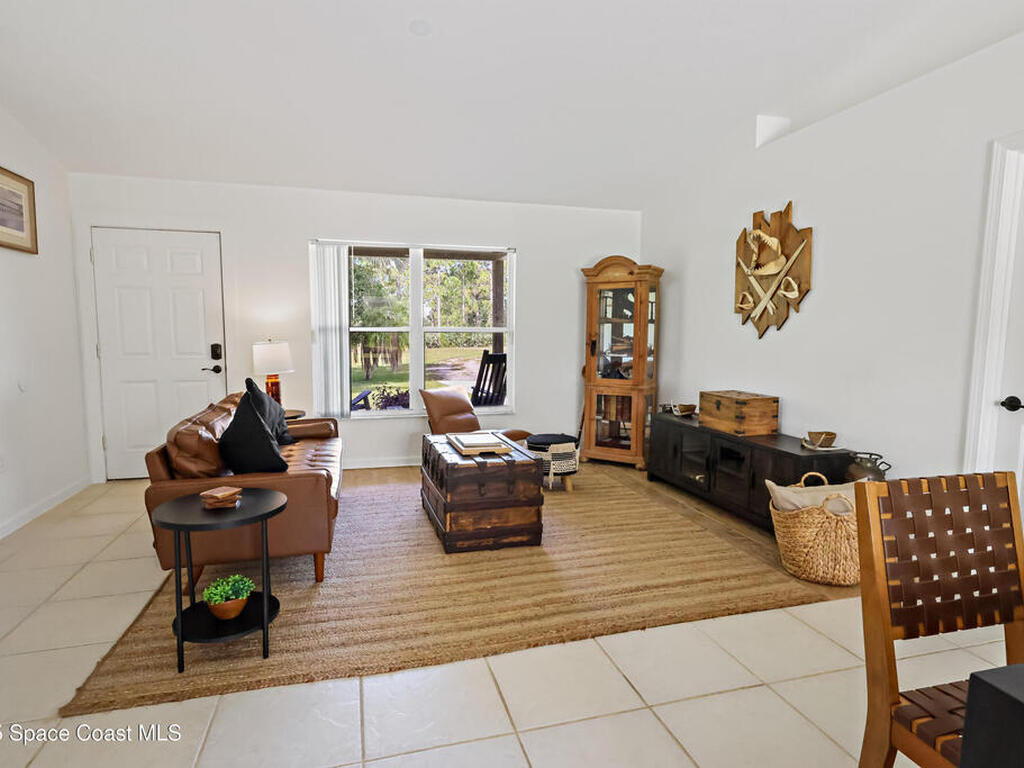 12050 138th Avenue, Fellsmere, FL 32948