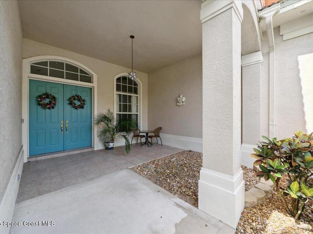 327 Southampton Drive, Indialantic, FL 32903