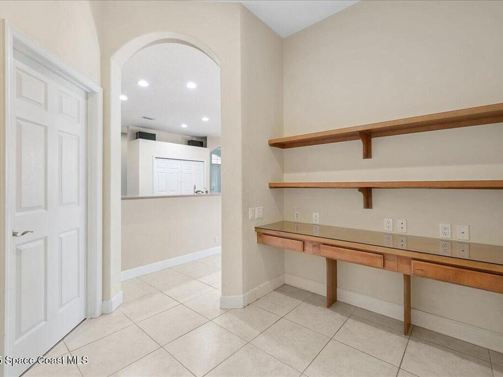 327 Southampton Drive, Indialantic, FL 32903