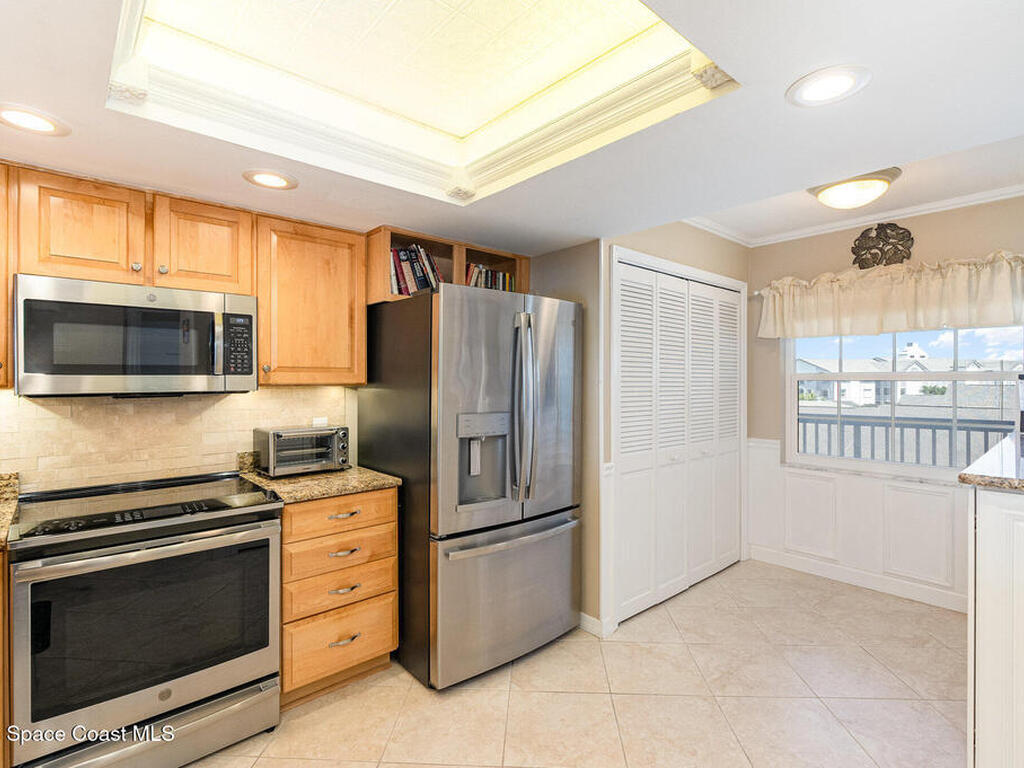 630 S Brevard Avenue, Cocoa Beach, FL 32931