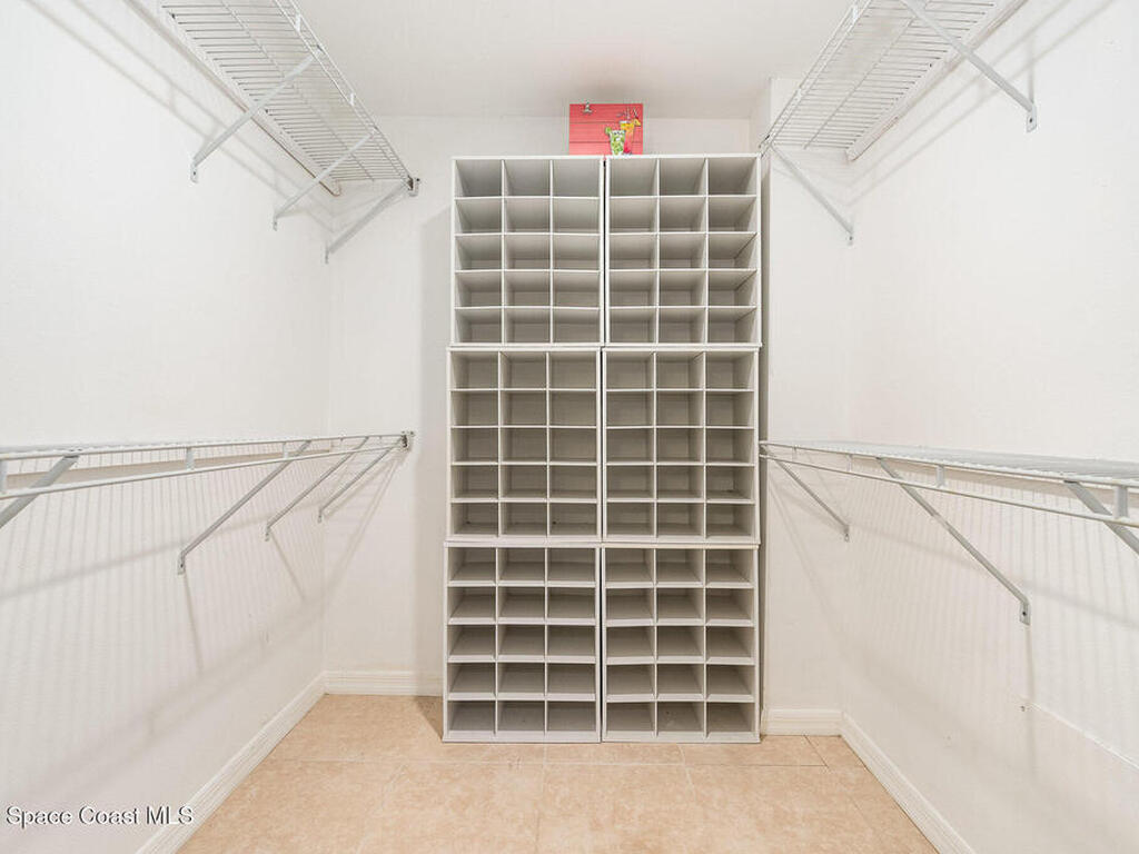 630 S Brevard Avenue, Cocoa Beach, FL 32931