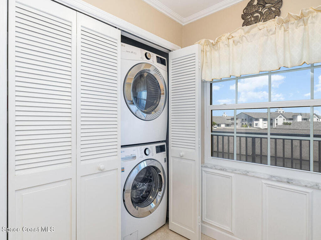 630 S Brevard Avenue, Cocoa Beach, FL 32931