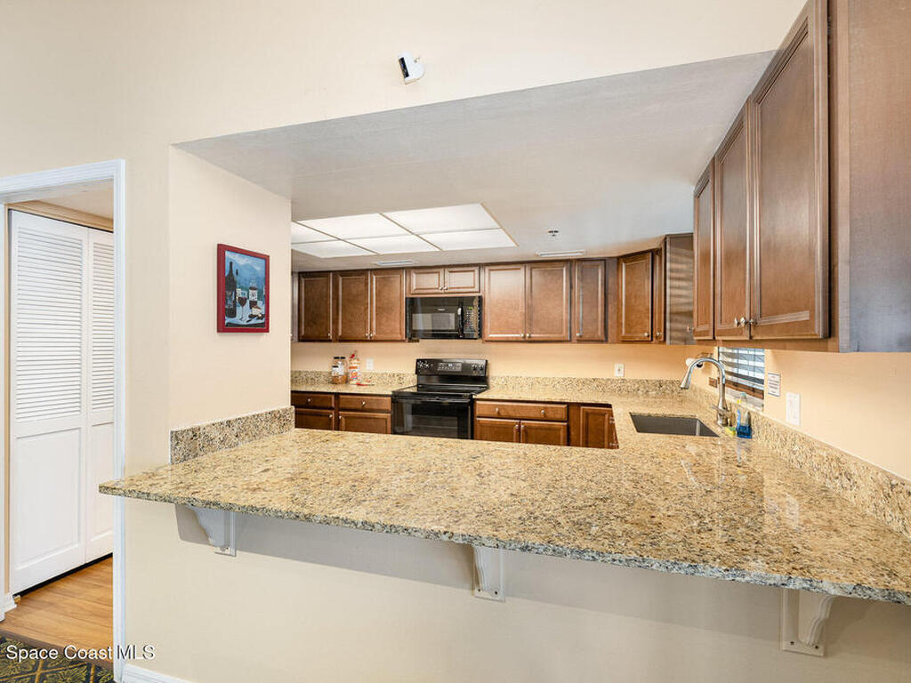 630 S Brevard Avenue, Cocoa Beach, FL 32931