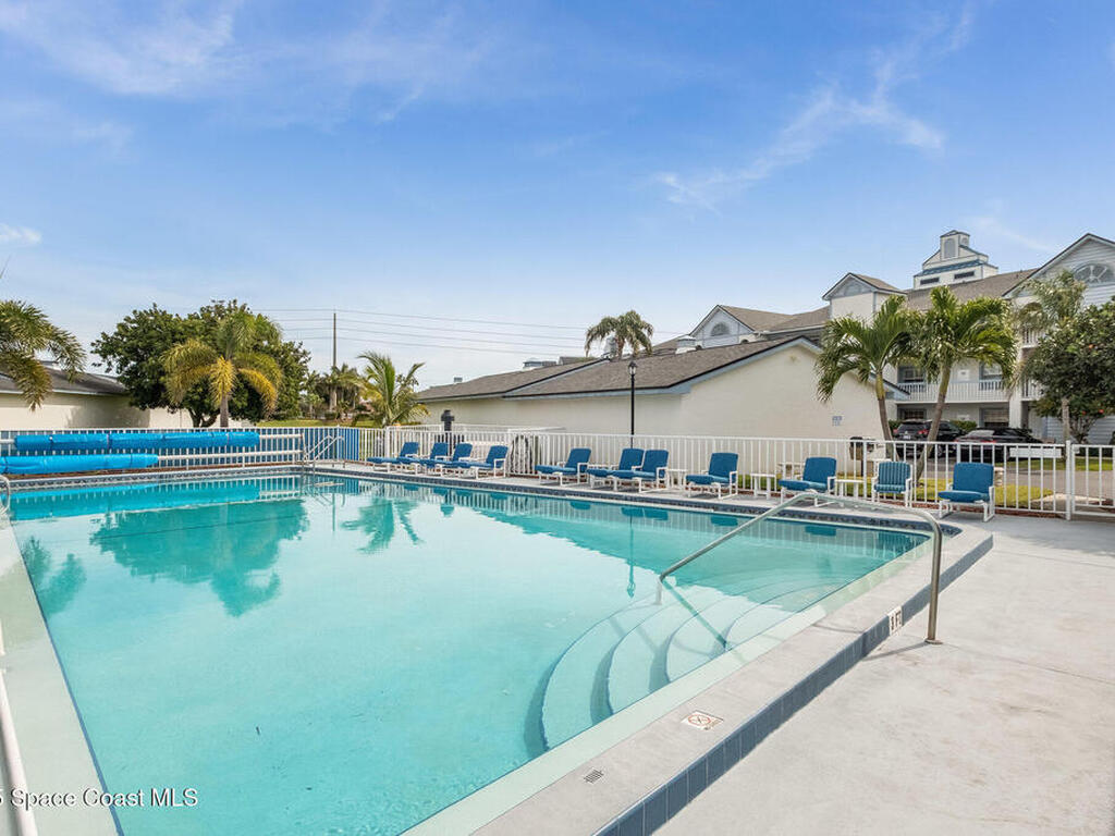 630 S Brevard Avenue, Cocoa Beach, FL 32931