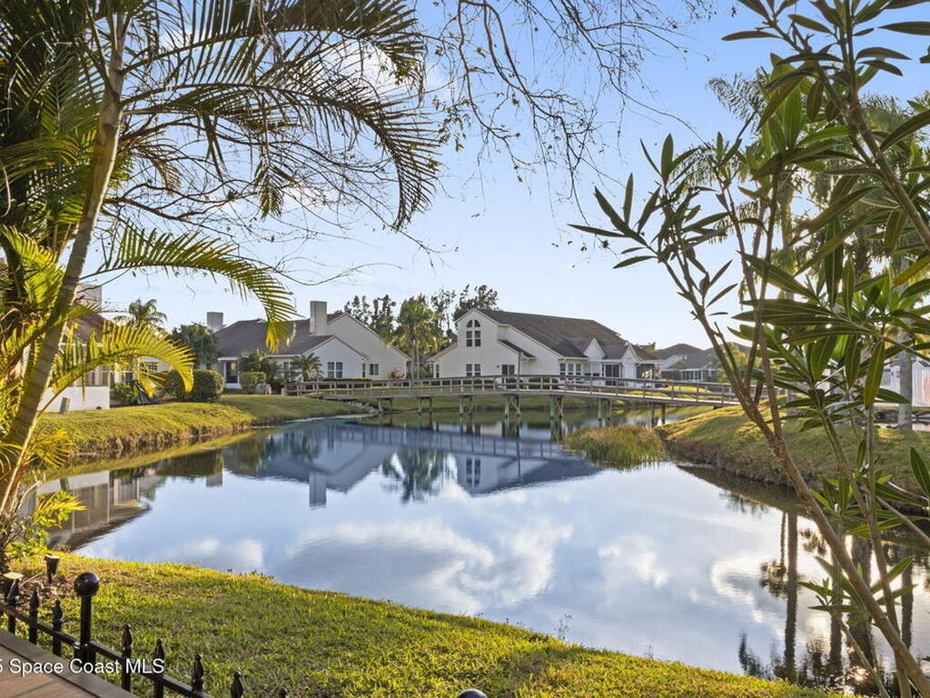 1907 Aynsley Way, Vero Beach, FL 32966