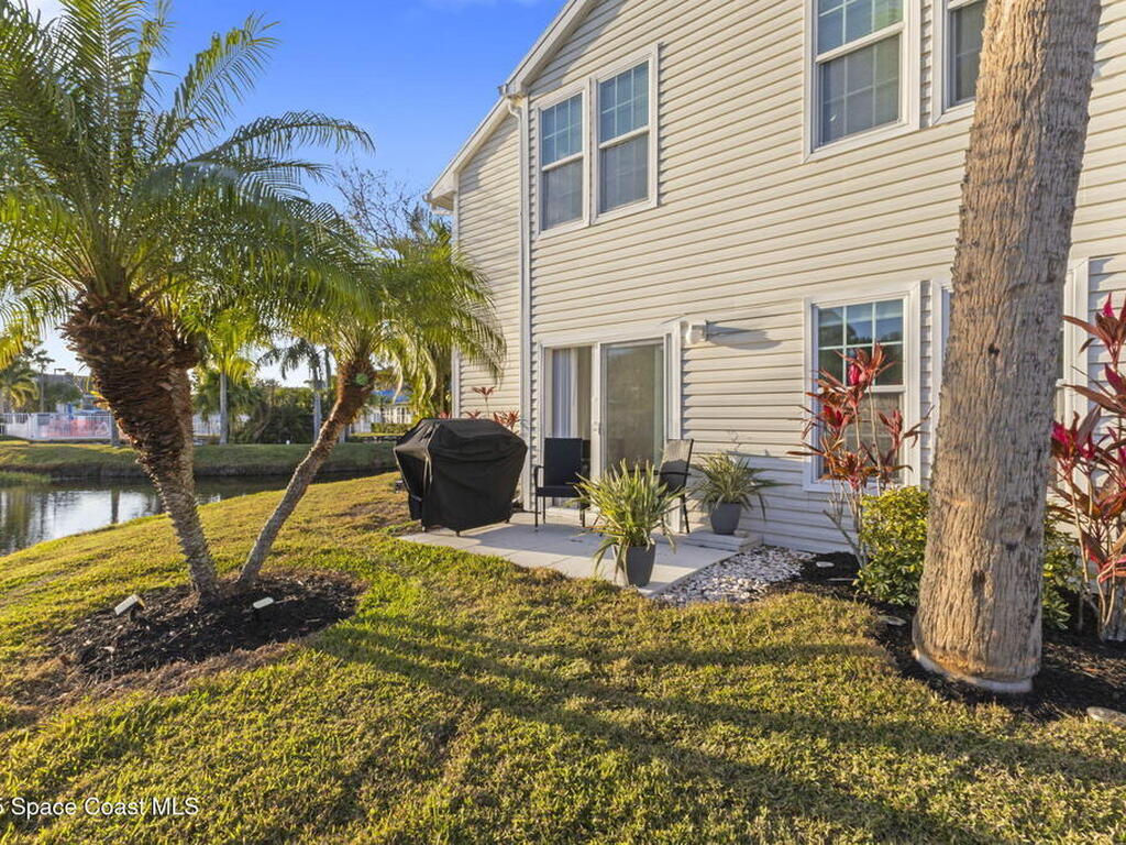 1907 Aynsley Way, Vero Beach, FL 32966