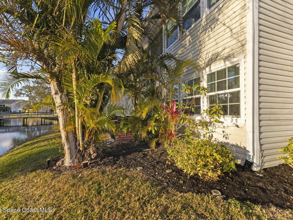 1907 Aynsley Way, Vero Beach, FL 32966