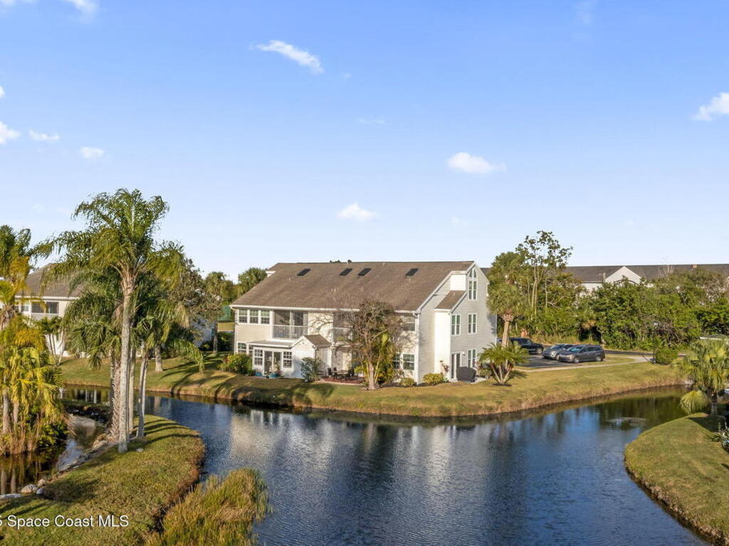 1907 Aynsley Way, Vero Beach, FL 32966