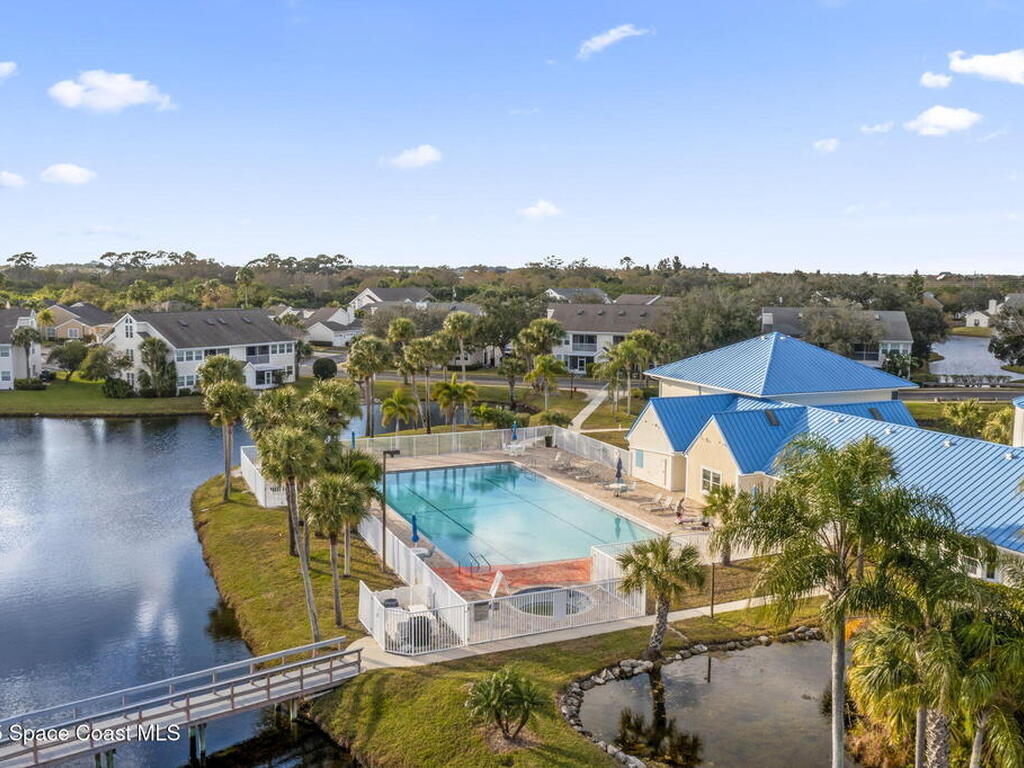 1907 Aynsley Way, Vero Beach, FL 32966